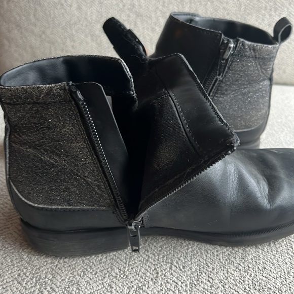 Ankle boots - Picture 9 of 10